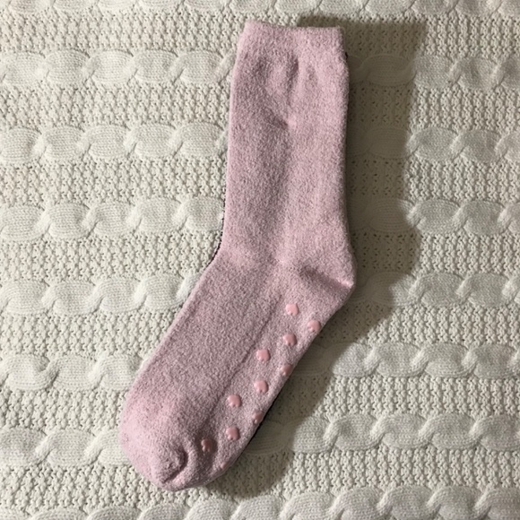 NWT Kate Spade Non-Slip Fuzzy Socks x 2 - Picture 2 of 5